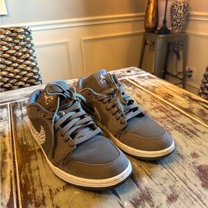 Nike Gray and White Men's Sneakers